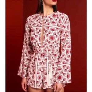 Stone Cold Fox Silk Tie Waist Romper. Size Small